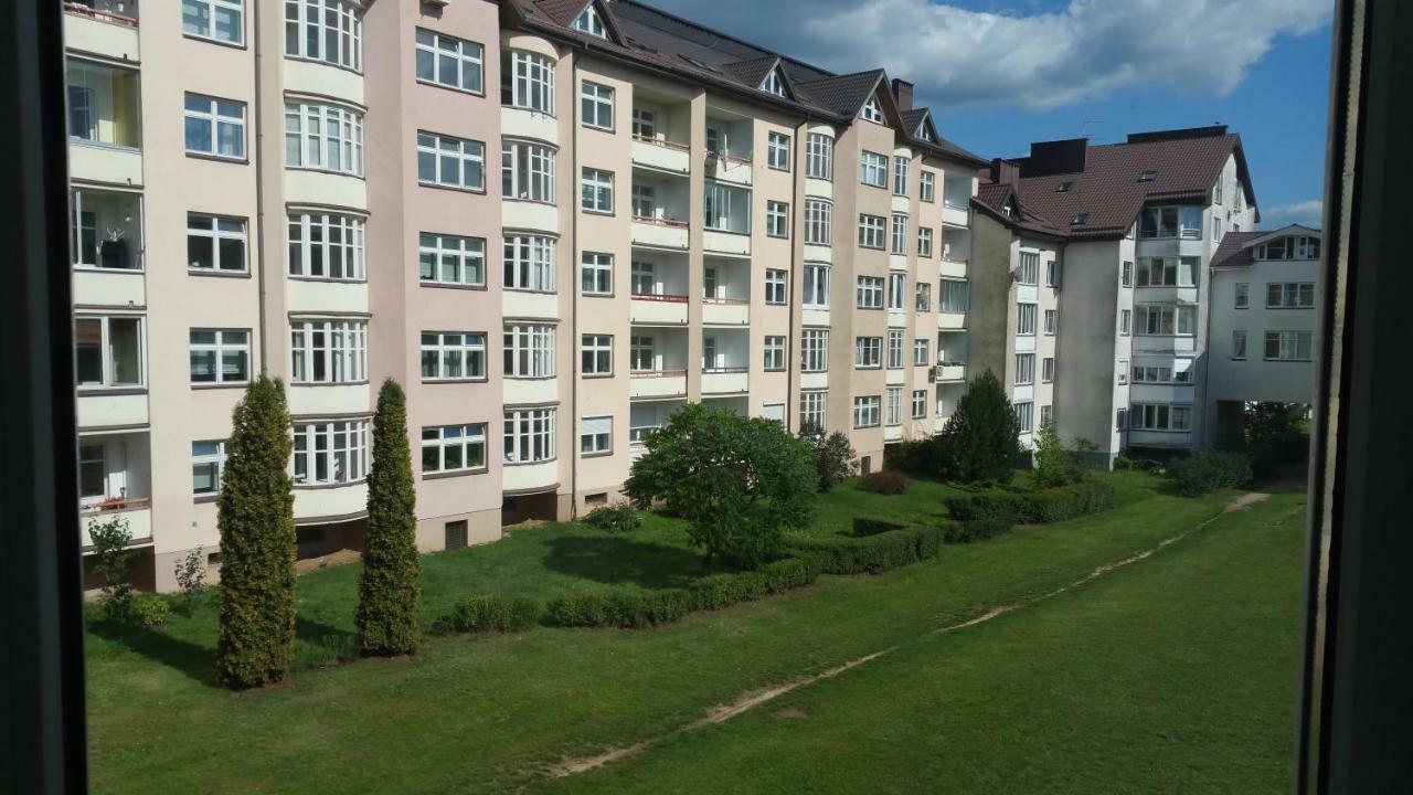 Santariskes Apartment วิลนีอุส ภายนอก รูปภาพ